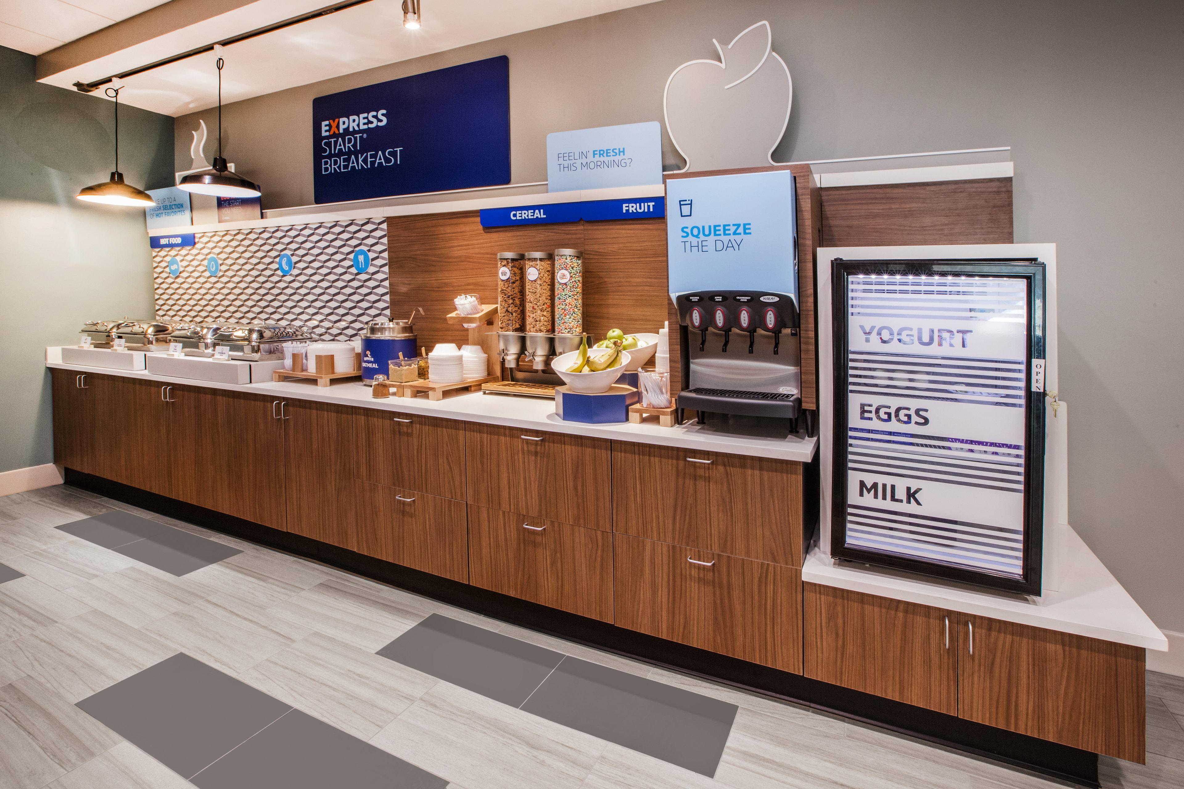 Holiday Inn Express & Suites - Sturbridge By Ihg Екстер'єр фото