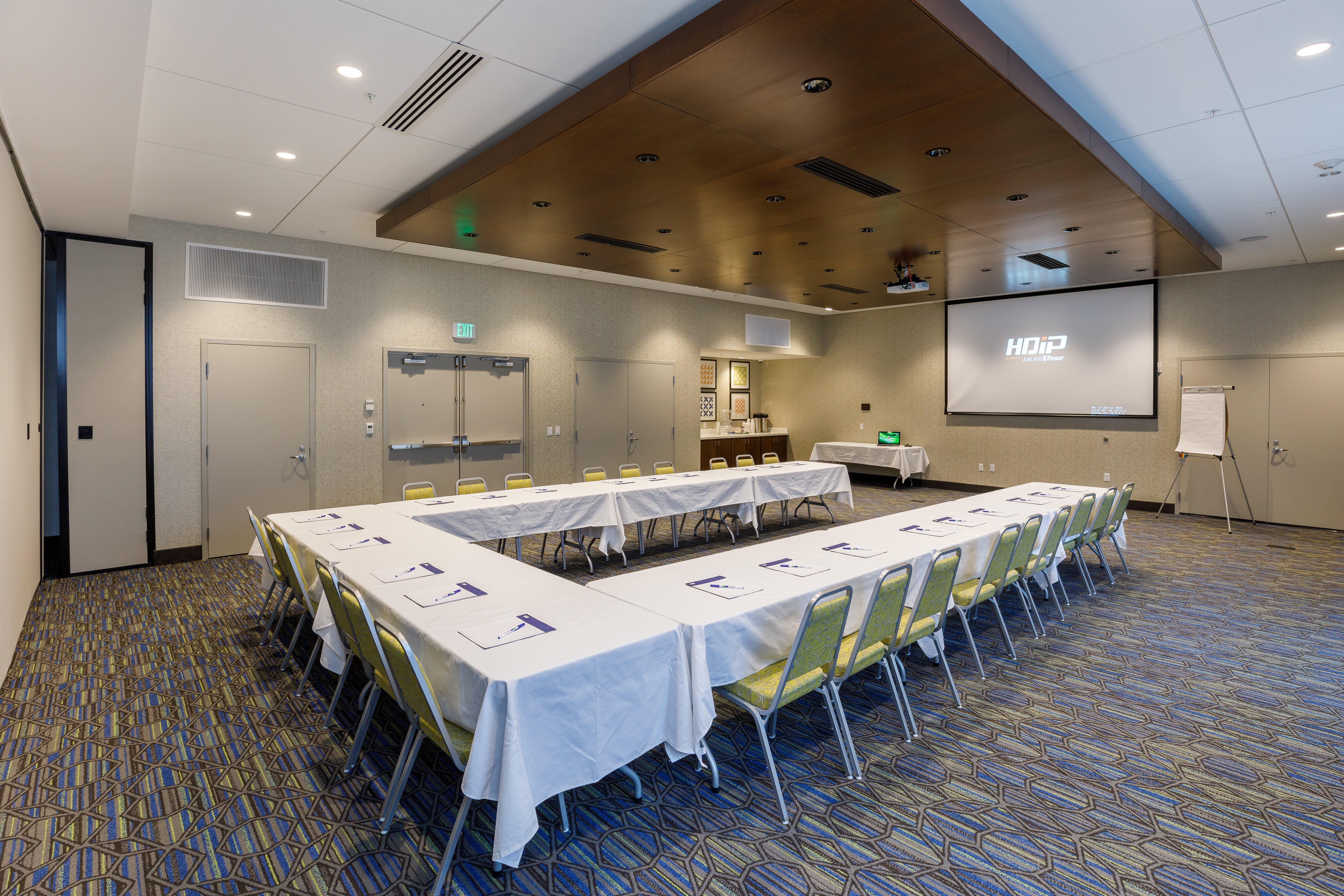 Holiday Inn Express & Suites - Sturbridge By Ihg Екстер'єр фото
